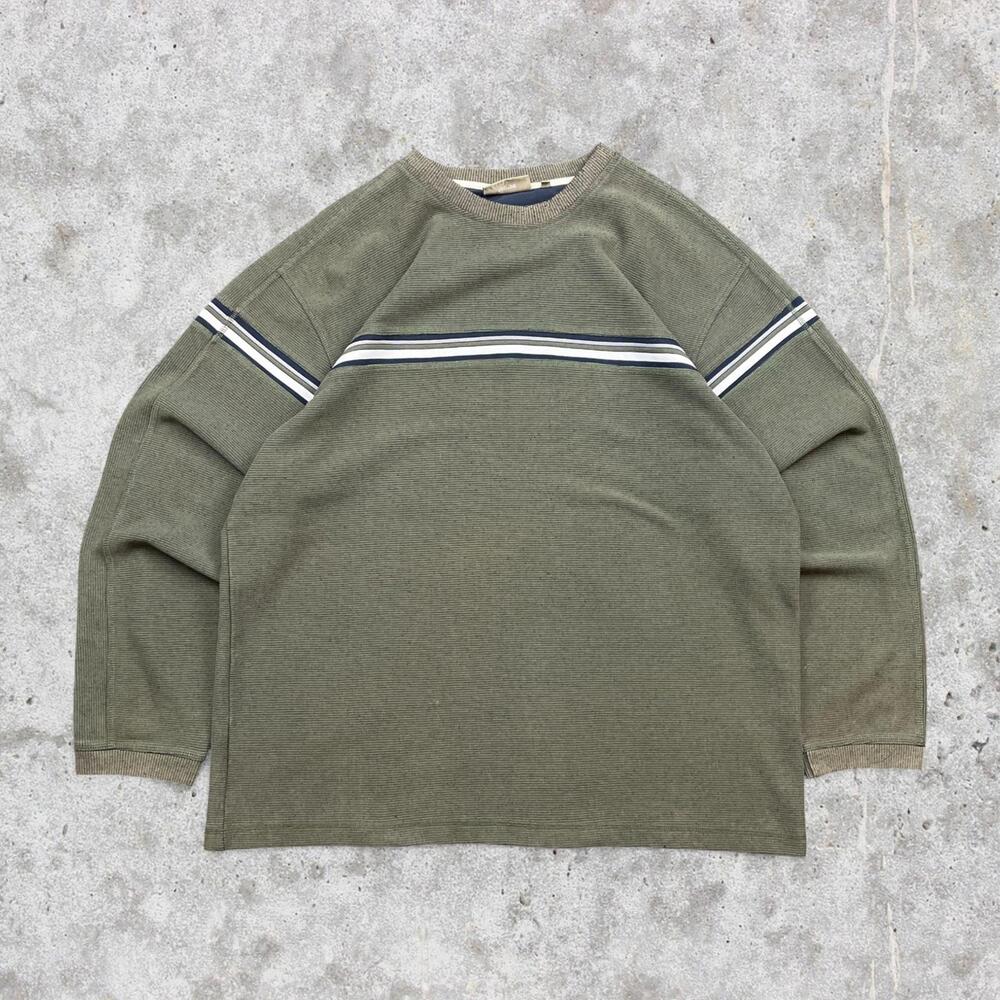 2000's Minimalistic Gotcha Sport Sweater